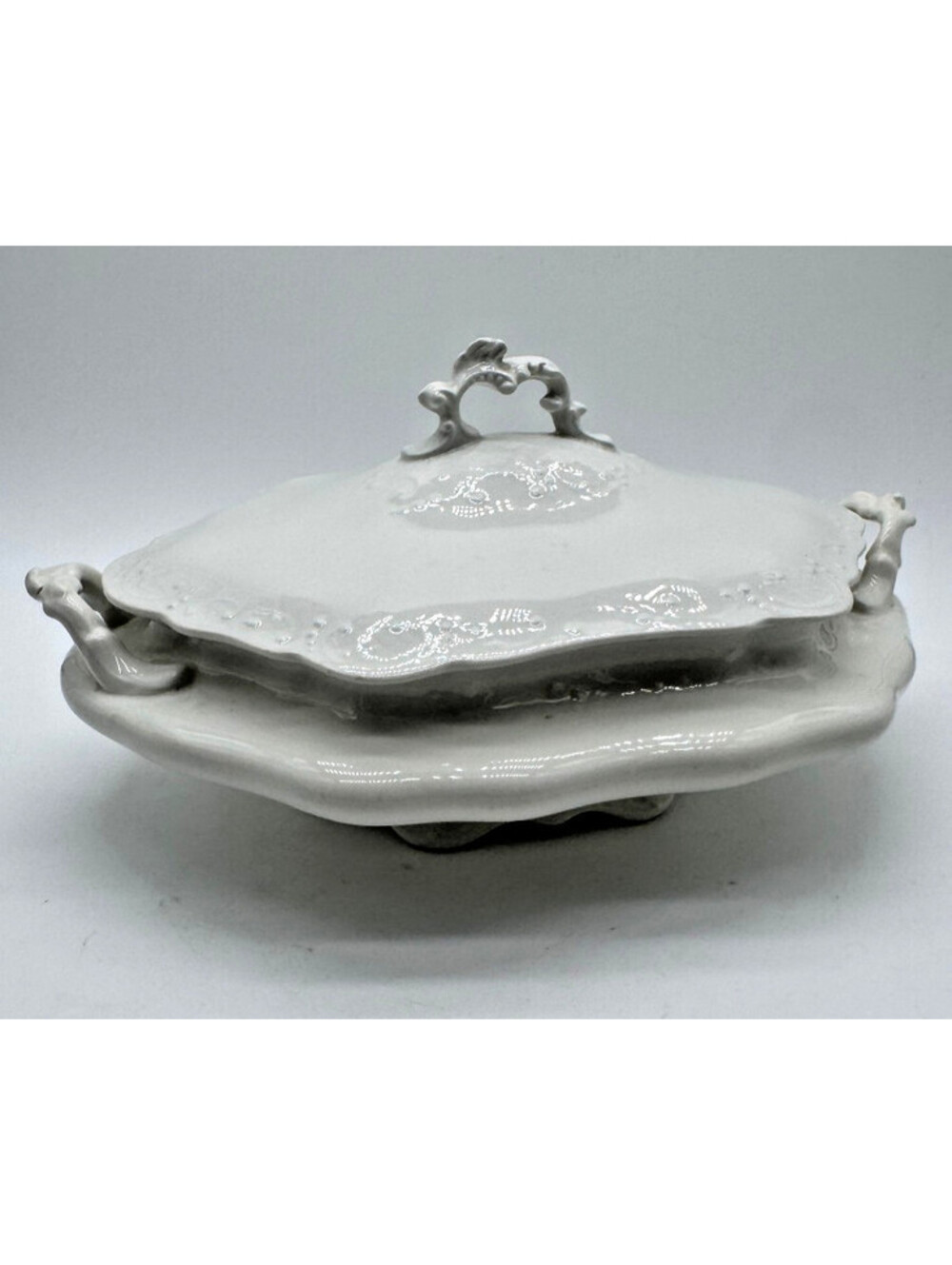 Antique Johnson Bros England White Embossed Covered Vegetable Dish Tureen